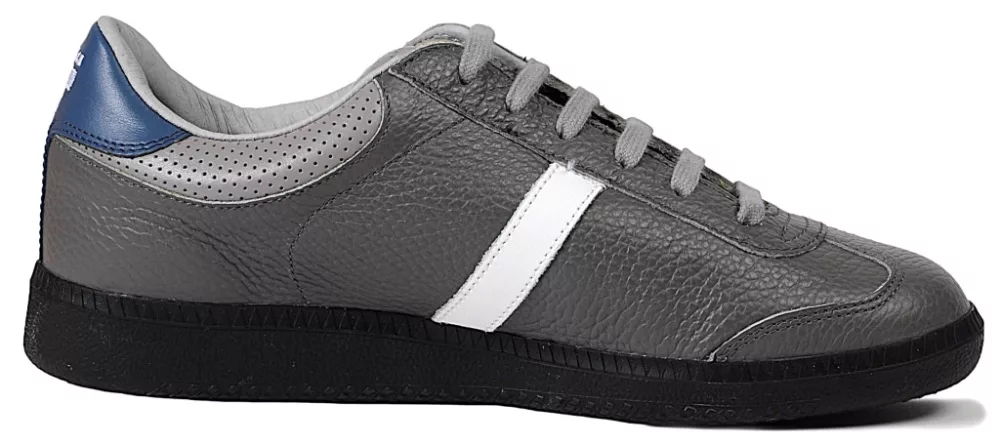 Compakt Gusztáv - 38