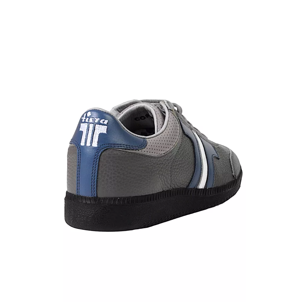 Compakt Gusztáv - 38